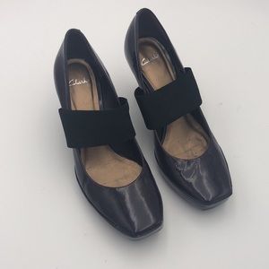 Clarks Purple Patent Pumps Mary Jane Square Toe